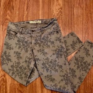 Green Floral Skinny Jeans